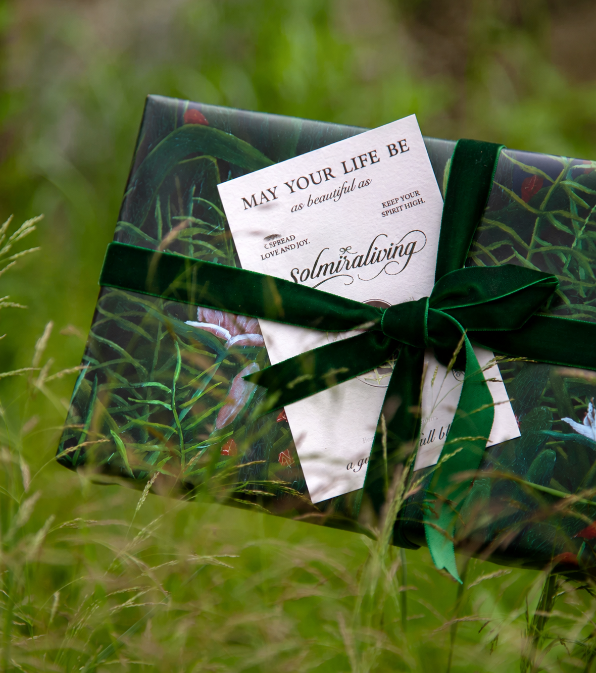 Classic Oil Painting Gift Wrap Paper Box