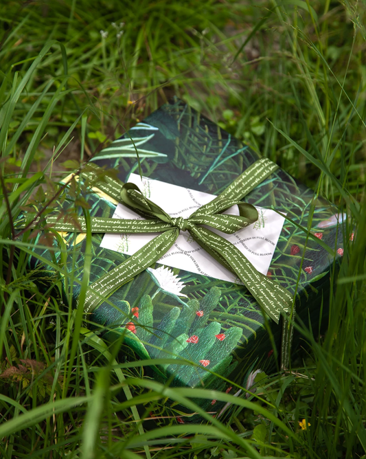 Classic Oil Painting Gift Wrap Paper Box