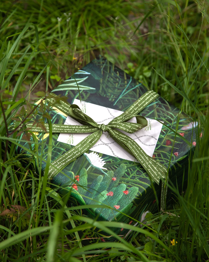 Classic Oil Painting Gift Wrap Paper Box